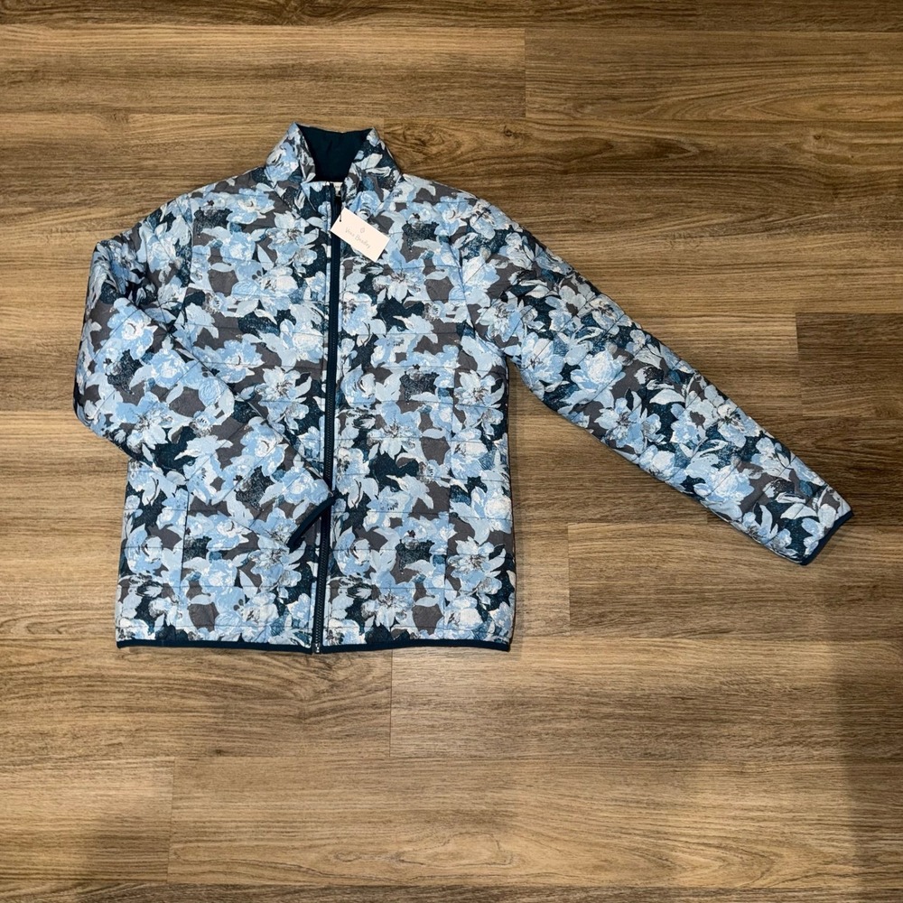 NWT Vera Bradley Womens Blue‎ Floral Puffer Jacket Reversible Lightweight Medium
